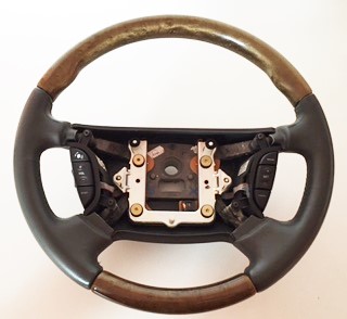 XR843099LGP Steering Wheel Granite Chapelle Pommelle